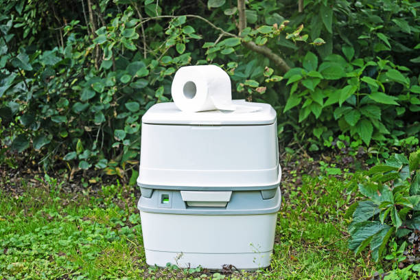Best Porta potty rental near me  in Skidway Lake, MI