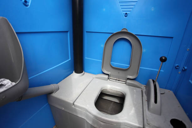 Best Construction site porta potty rental  in Skidway Lake, MI