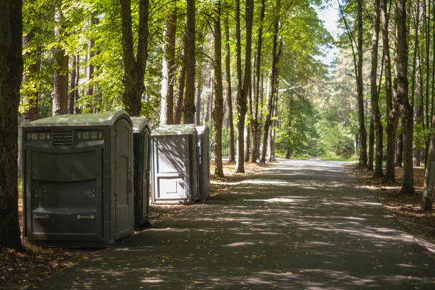 Best Porta potty rental near me  in Skidway Lake, MI